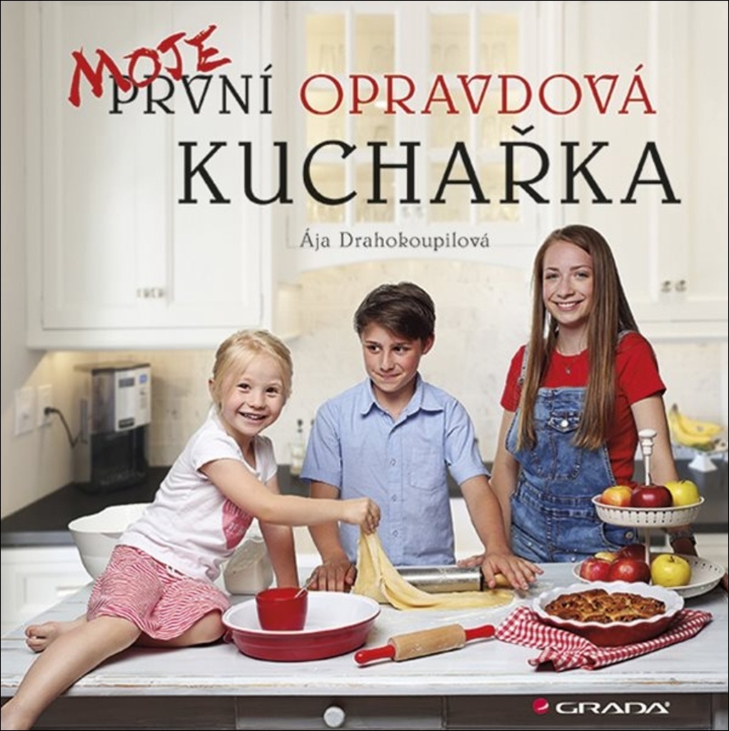 MOJE PRVNÍ OPRAVDOVÁ KUCHAŘKA