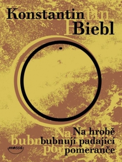 NA HROBĚ BUBNUJÍ PADAJÍCÍ POMERANČE