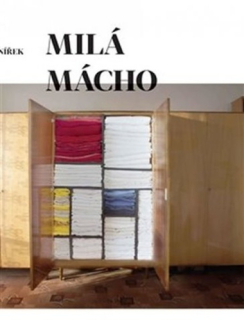 MILÁ MÁCHO