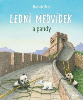 LEDNÍ MEDVÍDEK 3: LEDNÍ MEDVÍDEK A PANDY